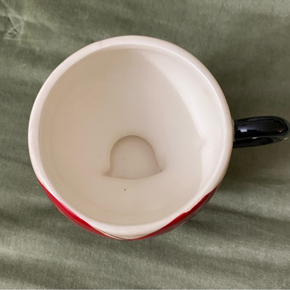 Johanna Parker Heart-Shaped Red and Black Art Mug UBM - Picture 3 of 7